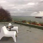 Апартаменты Charming In Alfama With River View! *