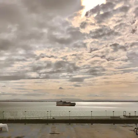 Charming In Alfama With River View! * Lisboa