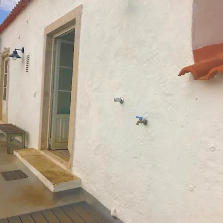 Charming In Alfama With River View! Lägenhet *