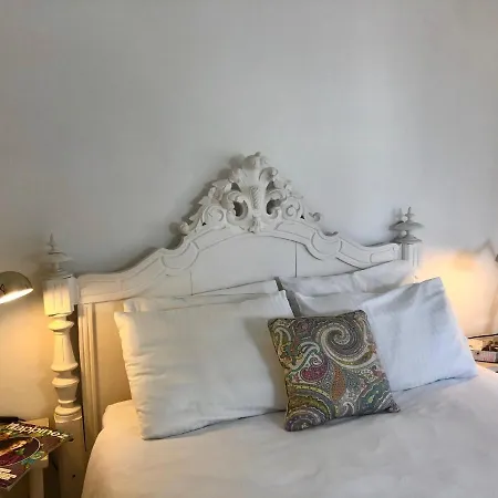 Charming In Alfama With River View! Daire *